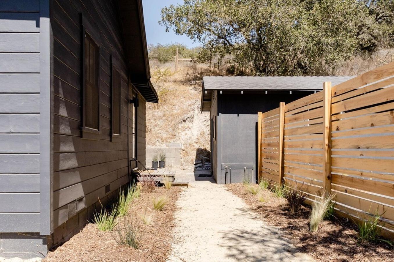 Wild Hair Studio-Stylish Farm Stay W Ev Charger 아로요그레이드 외부 사진